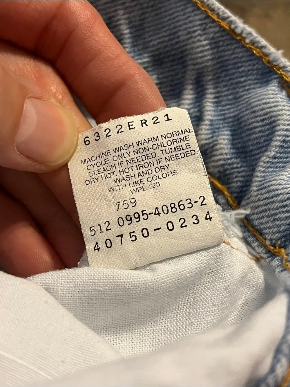Vintage 1999 Levi’s 550 Student Jeans W26 L28 Made in USA